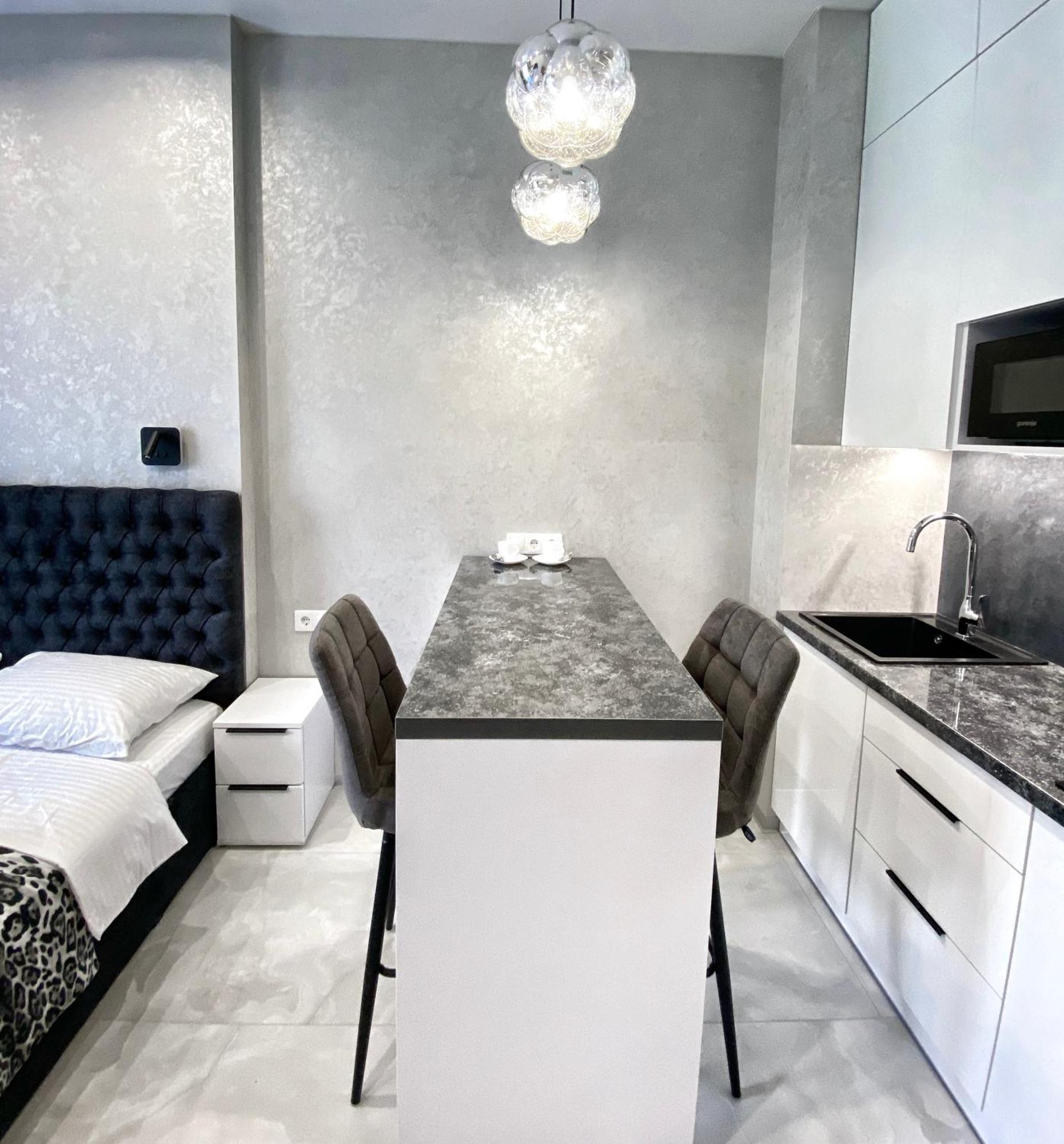 Vem Apartment Калипсо Odessa Exterior foto